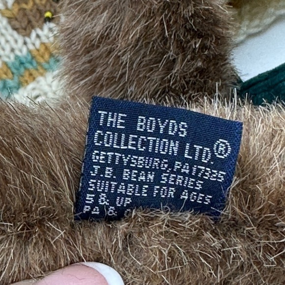 Vtg Boyd’s Bear Bean Bag Stuffed Bear Collectible Posable with BearWear Outfit - Picture 8 of 13